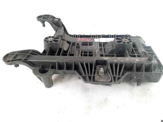 1K0915333 VAG Soporte de batería  comprar en Oviedo