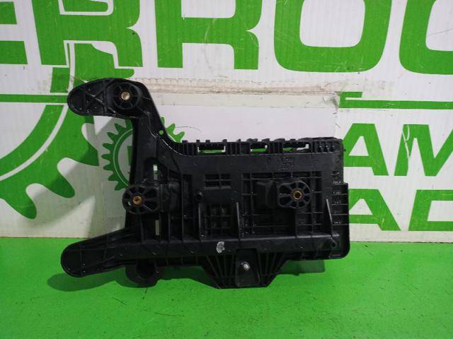 1K0915333 VAG Soporte de batería comprar Bilbao
