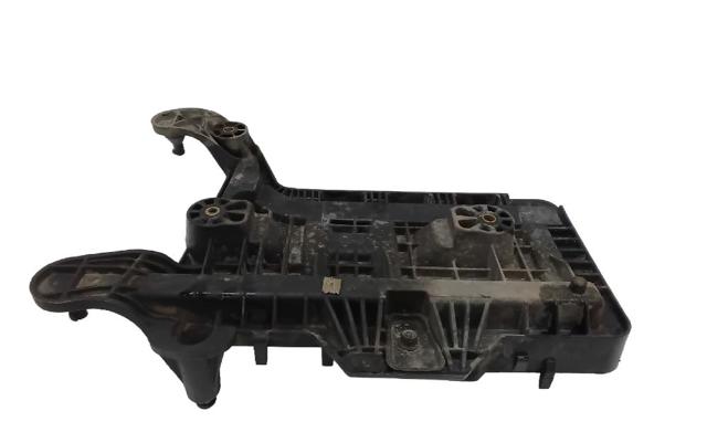 Montaje De Bateria (Soporte) Volkswagen Caddy 3 2KB, 2KJ, 2CB, 2CJ