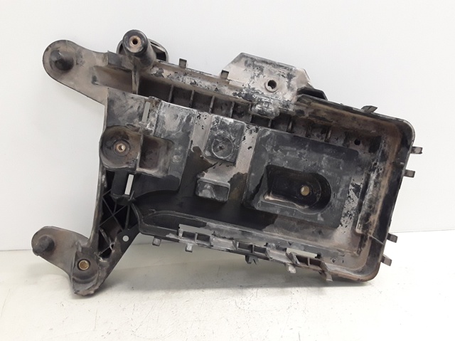 1K0915333C VAG Soporte de batería  en stock Córdoba