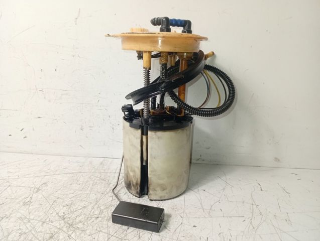 1K0919050K Módulo de bomba de combustible con sensor de nivel de combustible  comprar en Reus