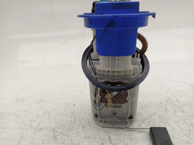 Módulo alimentación de combustible Volkswagen Passat 3C2