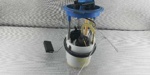 VAG 1K0919051BH Módulo de bomba de combustible con sensor de nivel de combustible  disponible Valladolid