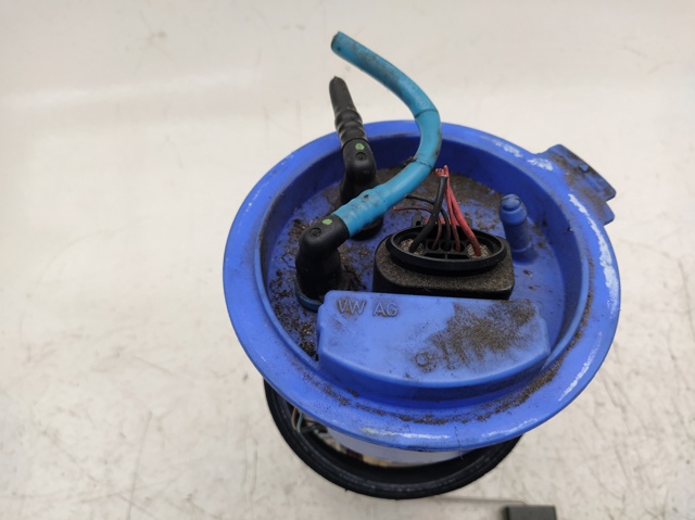 Módulo alimentación de combustible Volkswagen Passat 3C2