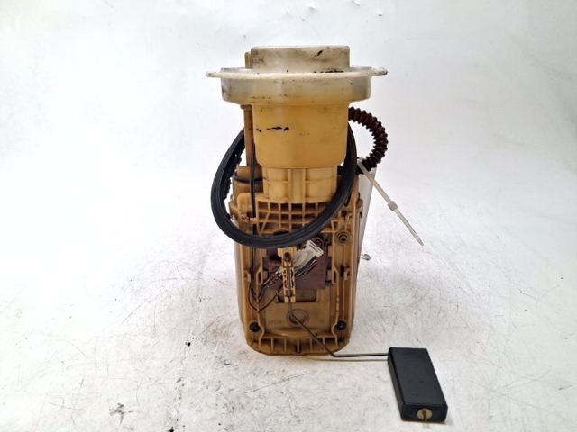 1K0919051M Módulo de bomba de combustible con sensor de nivel de combustible  disponible Utrera
