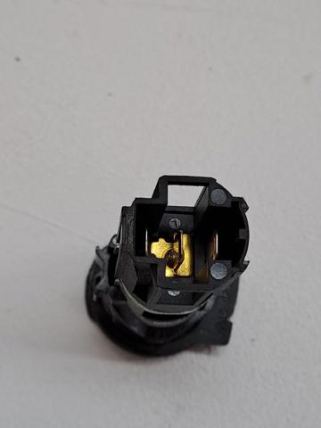 Base Encendedor De Cigarrillo Volkswagen Vento 1H2