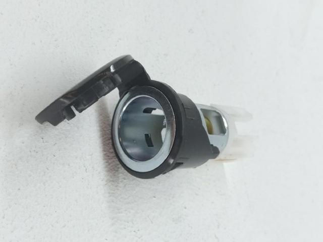 Base Encendedor De Cigarrillo Volkswagen Vento 1H2