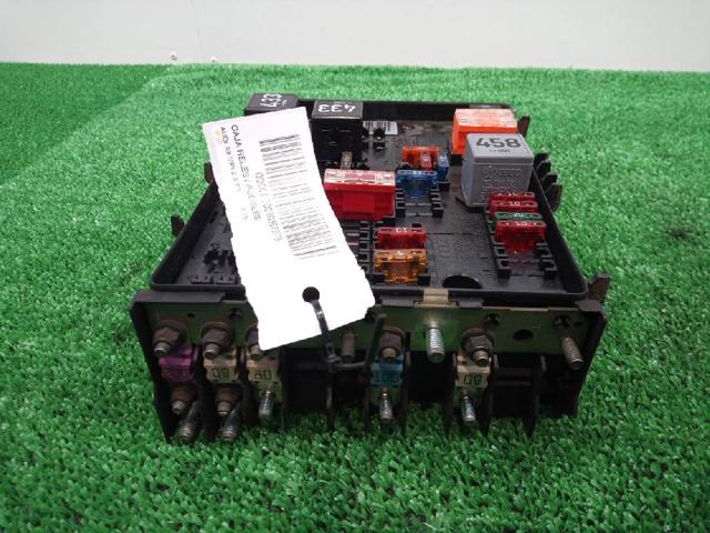 VAG 1K0937124H Caja de fusibles  comprar en Albacete