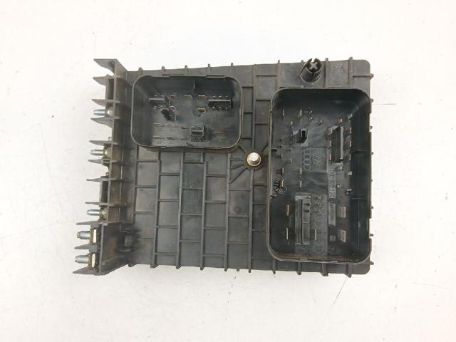 1K0937124H Caja de fusibles  comprar en Zaragoza