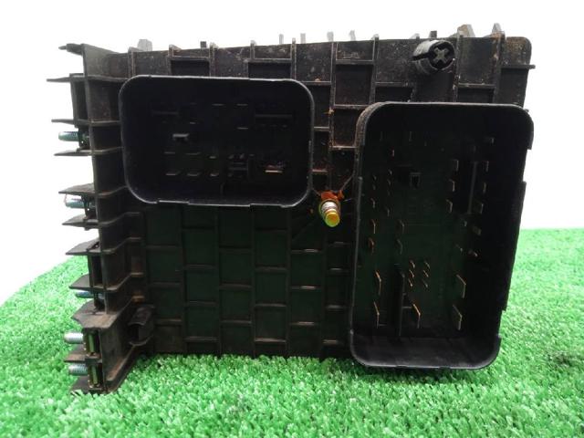 1K0937124H Caja de fusibles  comprar en Zaragoza