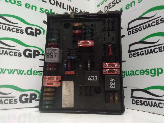 1K0937124H VAG Caja de fusibles  comprar en Oviedo