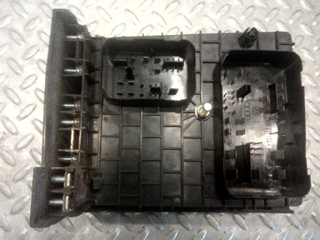 1K0937124K VAG Caja de fusibles  comprar en Jaén