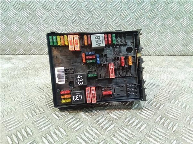 1K0937124K Caja de fusibles comprar Sevilla