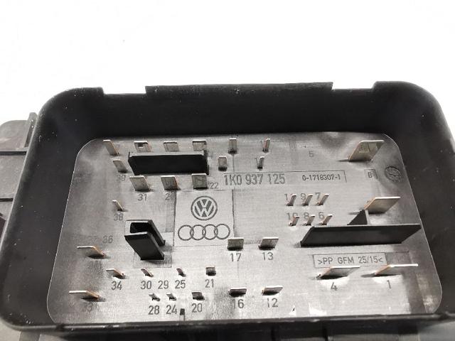 1K0937125 Caja de fusibles  disponible Málaga