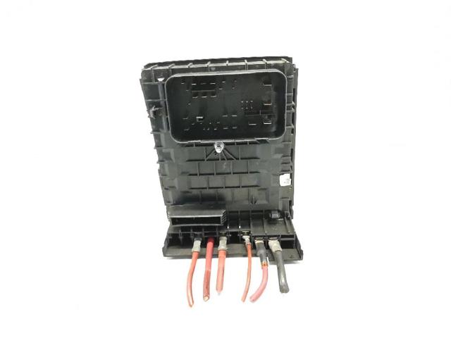 1K0937125 Caja de fusibles  comprar en Pontevedra