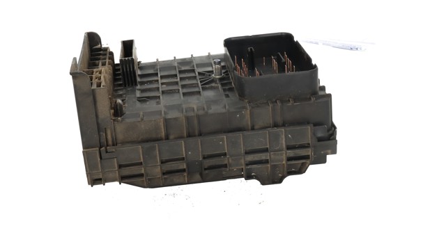 1K0937125 Caja de fusibles  comprar en Pontevedra
