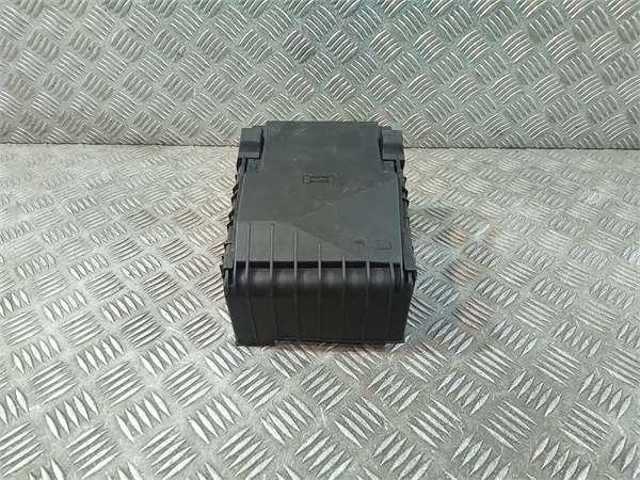 Caja reles A3  hatchback (2003-2012) original desde 47,64 €