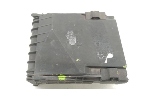 1K0937125A Caja de fusibles comprar Sevilla
