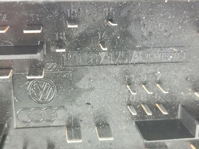 Caja de fusibles Audi A3 8PA