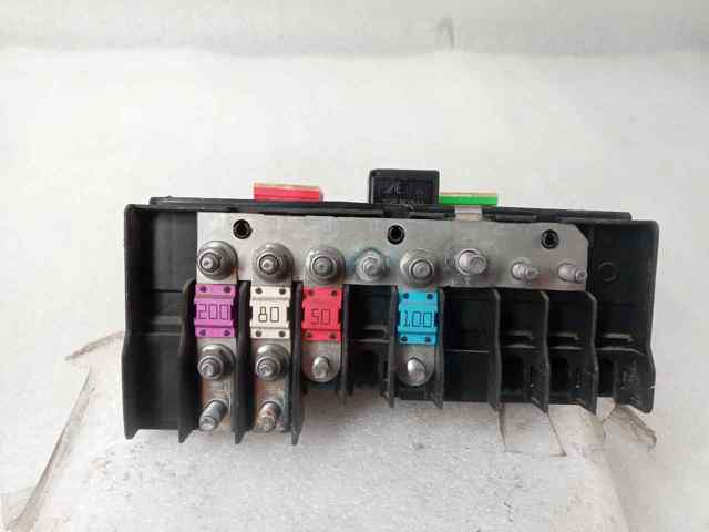 1K0937125A Caja de fusibles comprar Sevilla