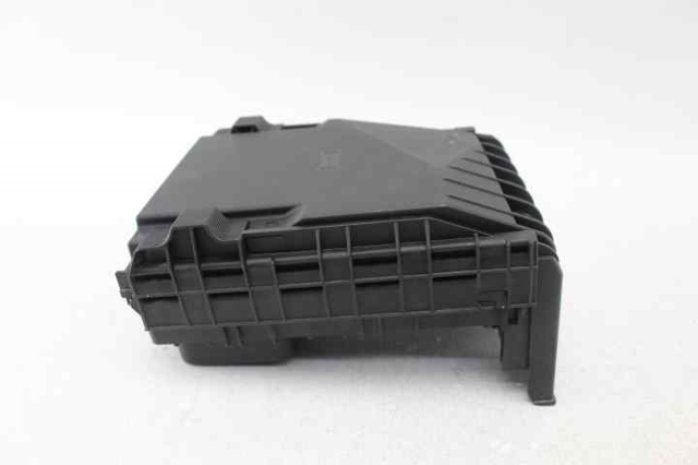 VAG 1K0937125D Caja de fusibles comprar Tarragona