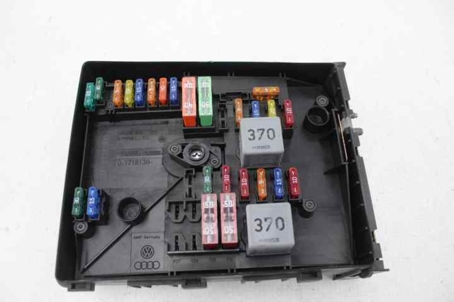 1K0937125D VAG Caja de fusibles  comprar en Lleida