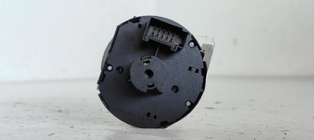 1K0941431A Interruptor de luces en el tablero  comprar en Reus