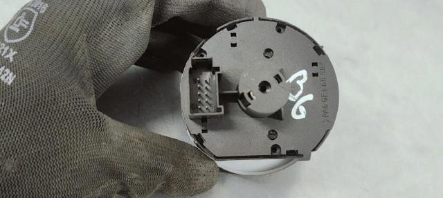 1K0941431AJ Interruptor de luces en el tablero  en stock Sabadell