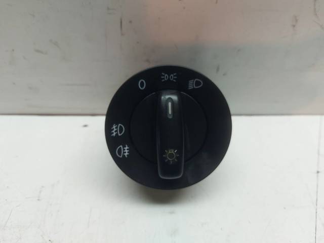 1K0941431BD Interruptor de luces en el tablero comprar Almería