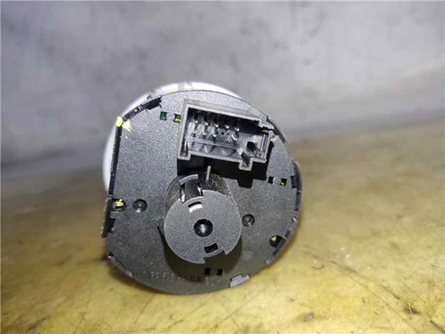 1K0941431C Interruptor de luces en el tablero  disponible Málaga
