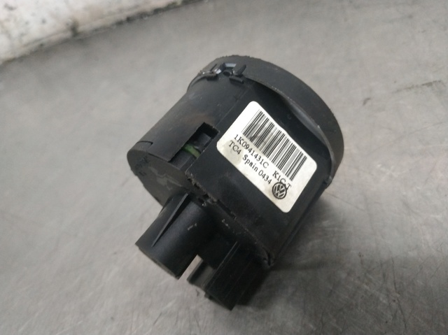 VAG 1K0941431C Interruptor de luces en el tablero  disponible Valladolid
