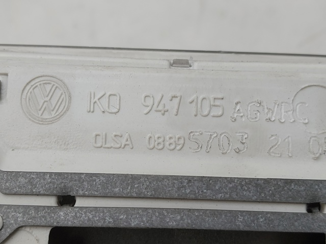 1K0947105 VAG Luz de techo interior (cabina)  en stock Córdoba