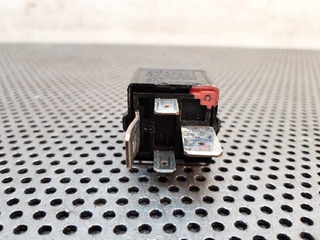 1K0951253A Relé eléctrico multifuncional comprar Sevilla