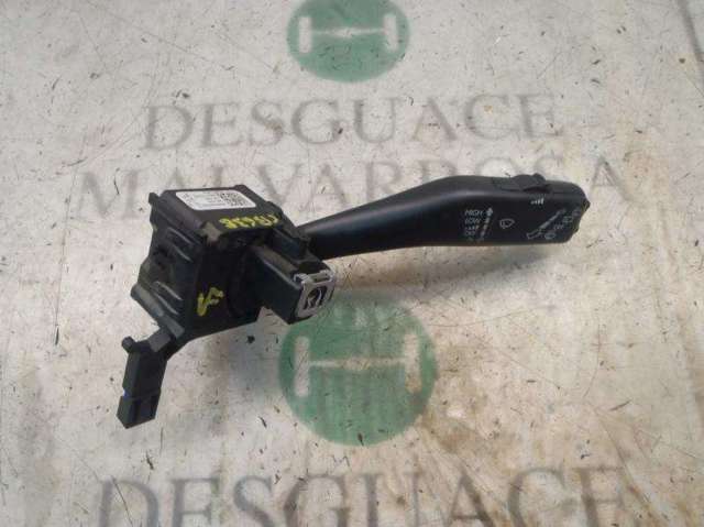 VAG 1K0953519J9B9 Conmutador derecho de la columna de dirección  en stock Terrassa