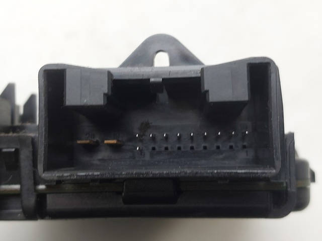 1K0953549CQ VAG Módulo de control de interruptores de la columna de dirección  disponible Ourense