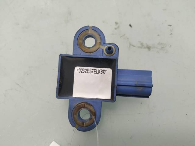 1K0955557A Sensor de airbag delantero  disponible Burgos