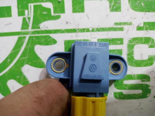 1K0955557B VAG Sensor de airbag delantero  disponible Ourense