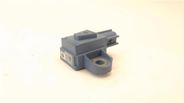 1K0955557B Sensor de airbag delantero  disponible Málaga