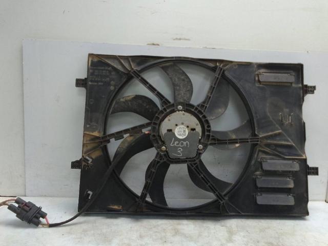 1K0959455 Difusor del radiador de refrigeración con motor y hélice  disponible Burgos
