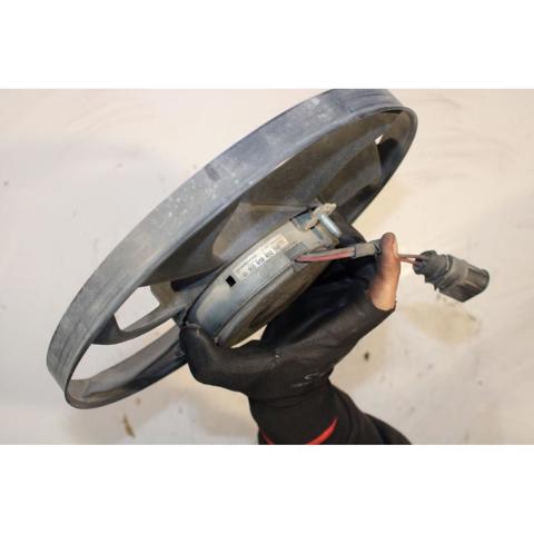 VAG 1K0959455ES Ventilador de refrigeración completo derecho (motor y hélice)  en stock Salamanca