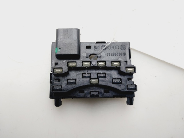 Precio del repuesto Sensor angulo direccion A3  hatchback