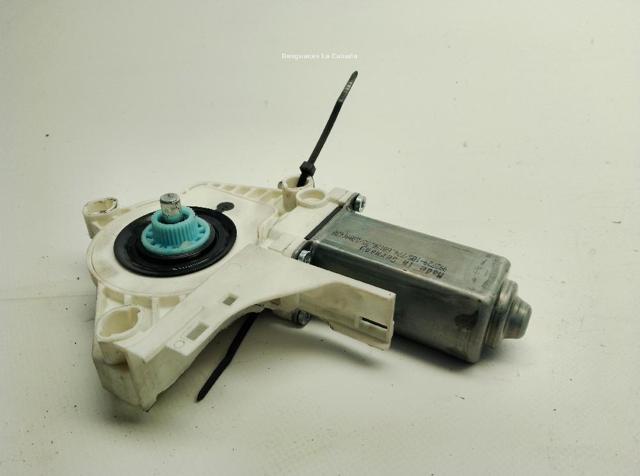 1K0959701P VAG Motor del elevalunas de la puerta delantera izquierda  disponible Alicante