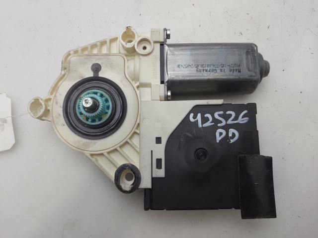 1K0959702P Motor del elevalunas de la puerta delantera derecha  comprar en Reus