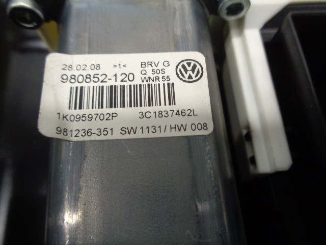 1K0959702P Motor del elevalunas de la puerta delantera derecha  en stock Castellón