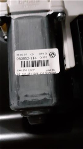 1K0959702P VAG Motor del elevalunas de la puerta delantera derecha  en stock Córdoba