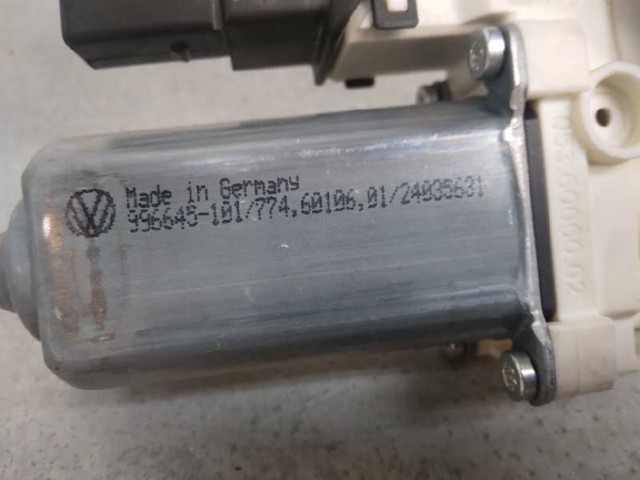 1K0959703B Motor del elevalunas de la puerta trasera derecha comprar Girona