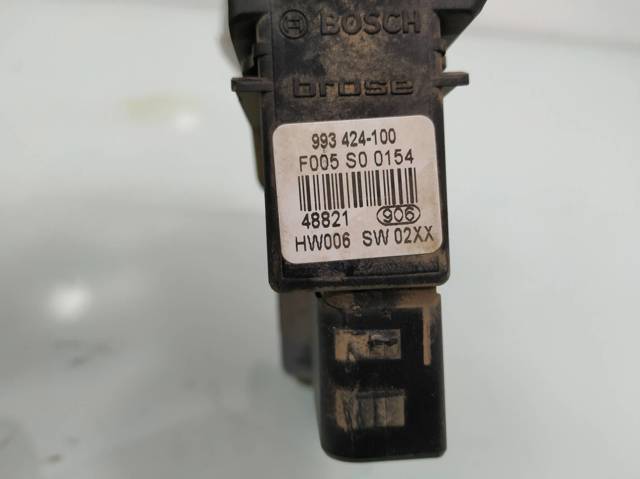 1K0959703C Motor del elevalunas de la puerta trasera izquierda  disponible Utrera
