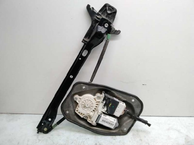 VAG 1K0959703C Motor del elevalunas de la puerta trasera izquierda  en stock Valencia