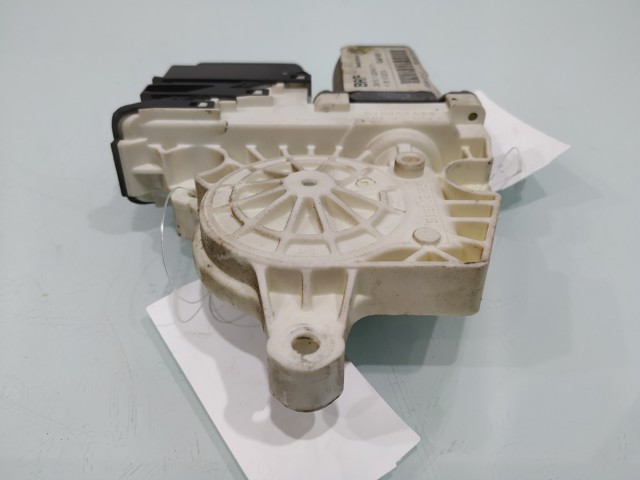 VAG 1K0959703C Motor del elevalunas de la puerta trasera izquierda comprar Barcelona