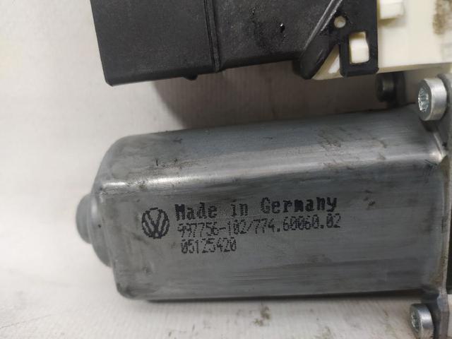 VAG 1K0959703F Motor del elevalunas de la puerta trasera izquierda comprar Barcelona